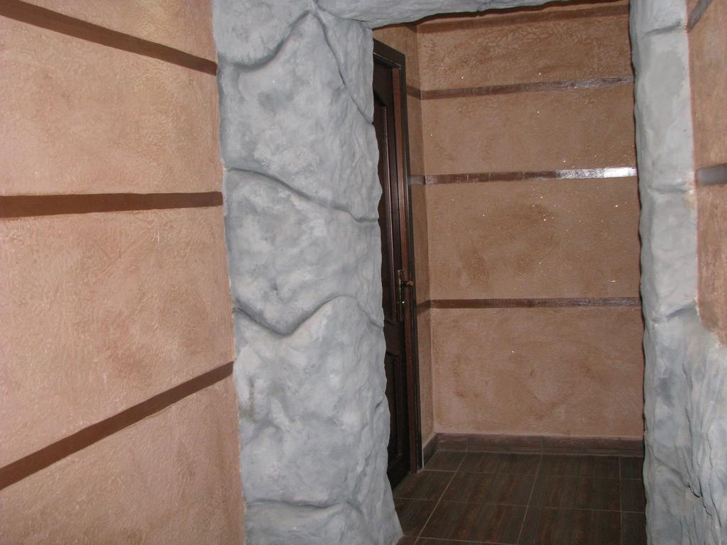 יירבאן Princ Plaza Hotel חדר תמונה
